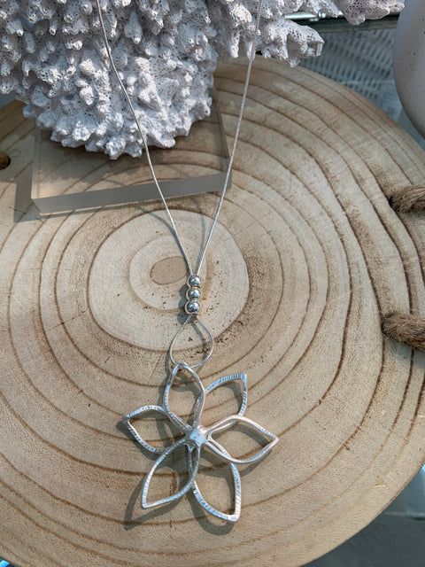 Silver Flower Necklace
